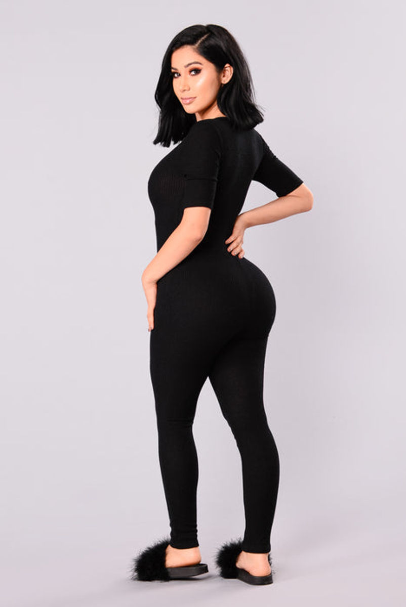 Fashion Nova_3